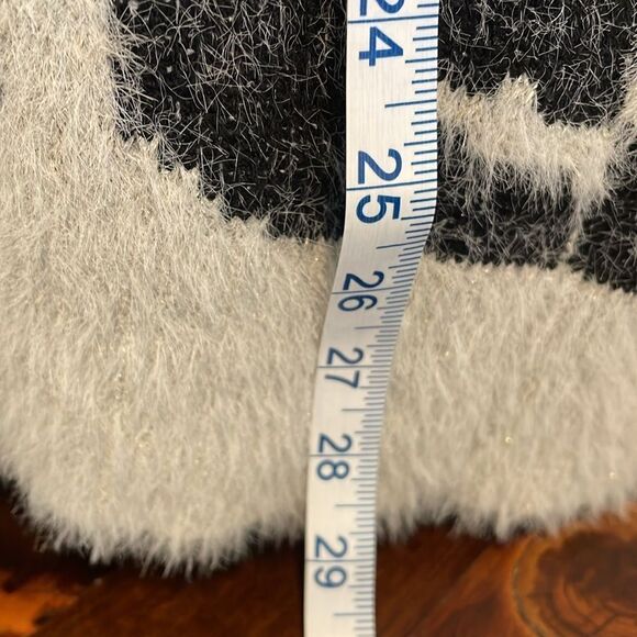 Jessica Simpson Leopard Sweater Cardigan Girls Size M (8/10) - Picture 5 of 10